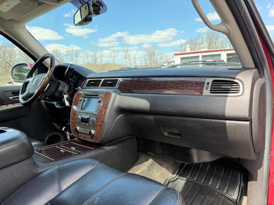 2008 GMC Yukon XL Denali photo