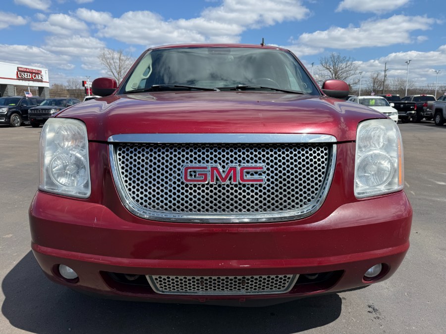 2008 GMC Yukon XL Denali photo