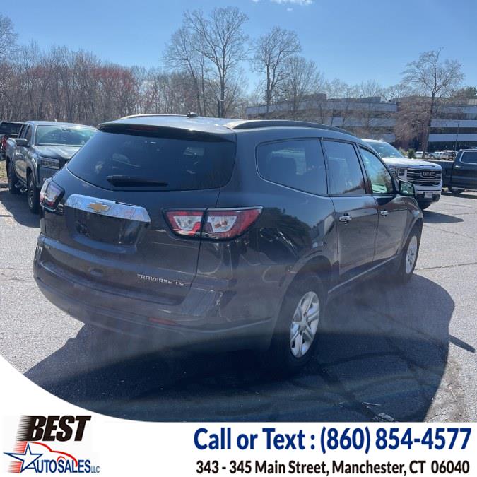 2013 Chevrolet Traverse LS photo