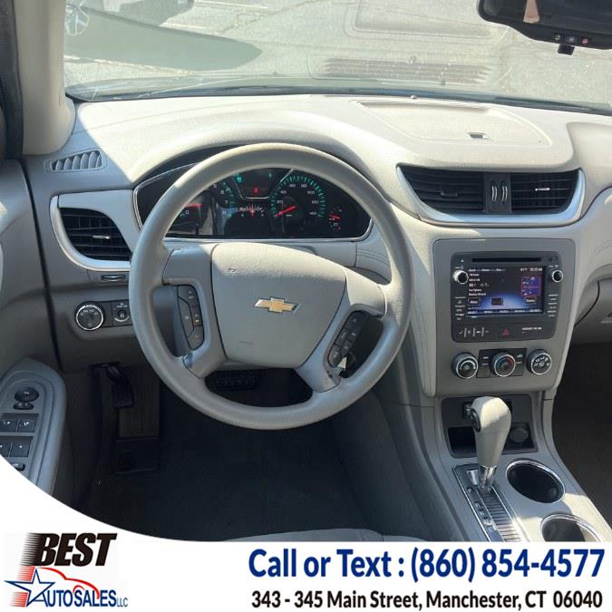 2013 Chevrolet Traverse LS photo