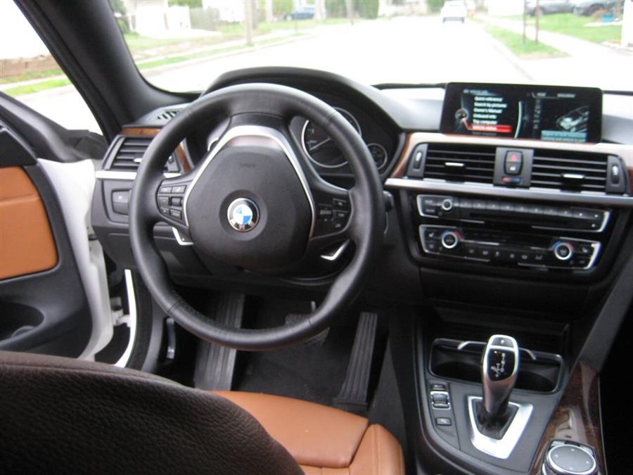 2016 BMW 4 Series 428i xDrive AWD 2dr Coupe SULE photo