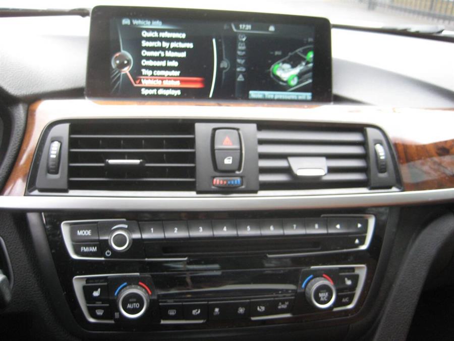 2016 BMW 4 Series 428i xDrive AWD 2dr Coupe SULE photo