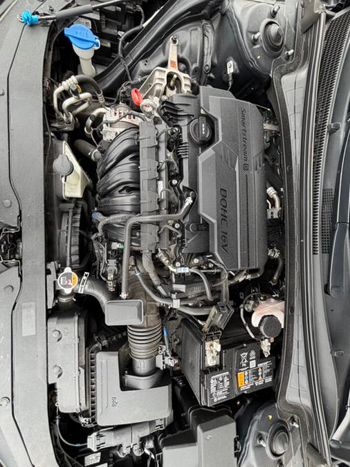 2023 Hyundai Elantra SEL photo