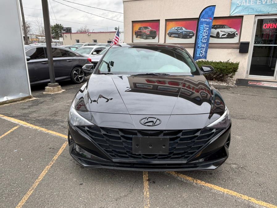 2023 Hyundai Elantra SEL photo