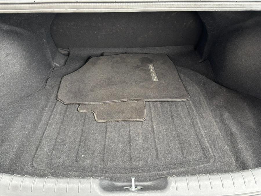 2023 Hyundai Elantra SEL photo