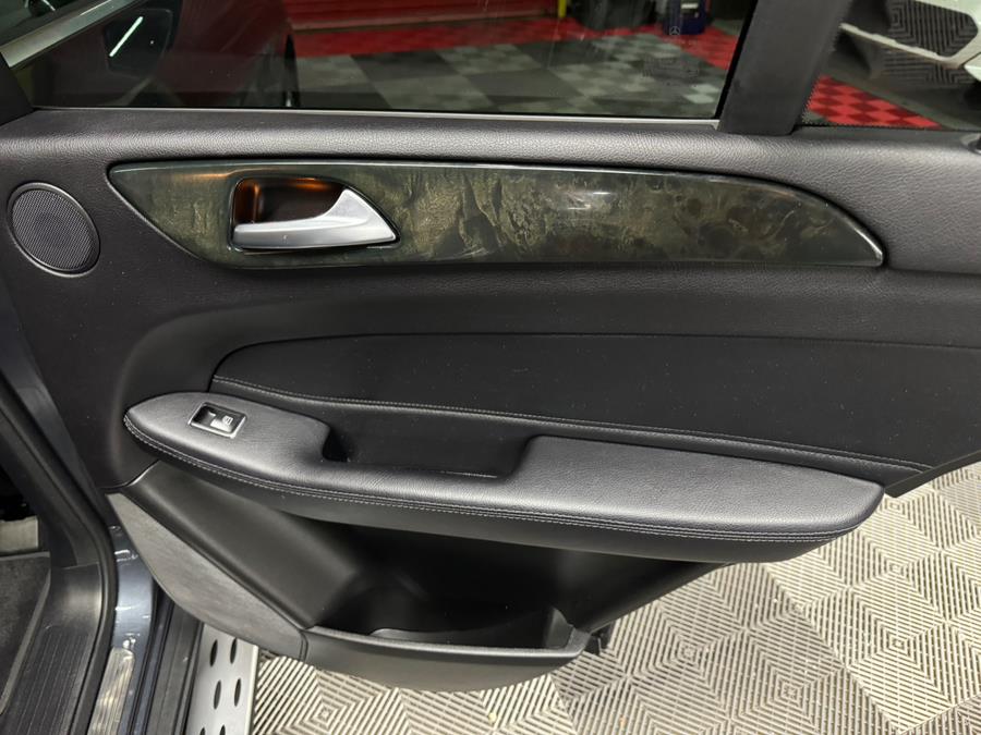 2016 Mercedes-Benz GLE 4MATIC 4dr GLE 350 photo