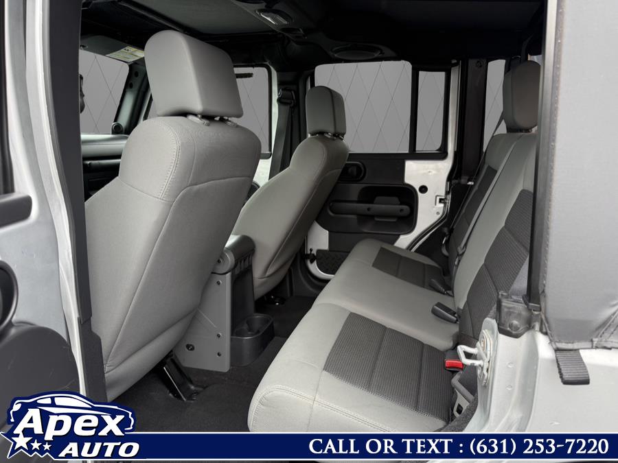 2008 Jeep Wrangler Unlimited X photo