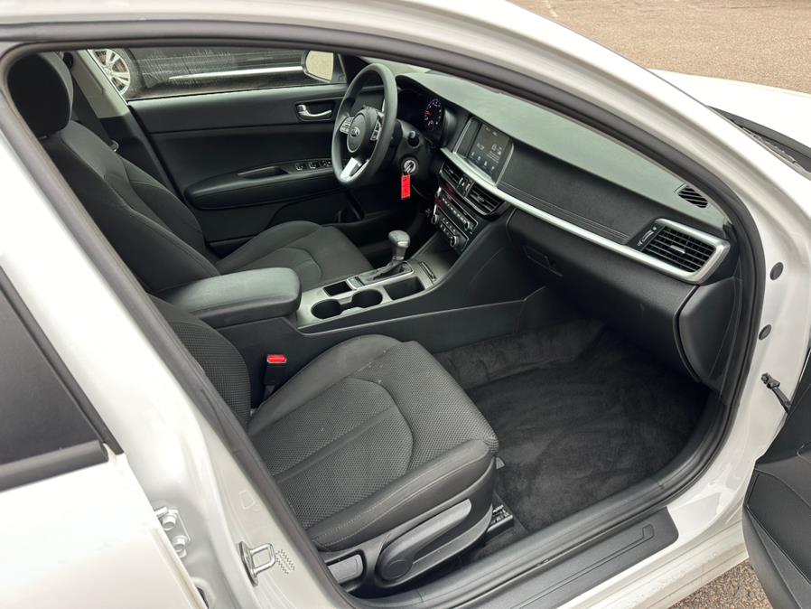 2020 Kia Optima LX Auto photo