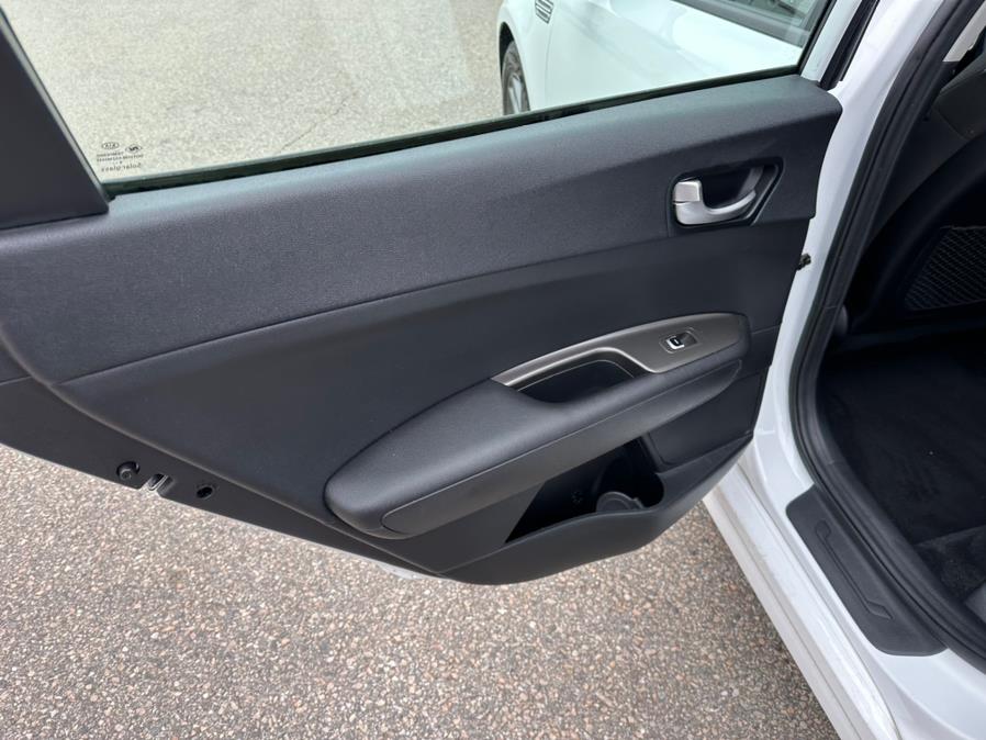 2020 Kia Optima LX Auto photo