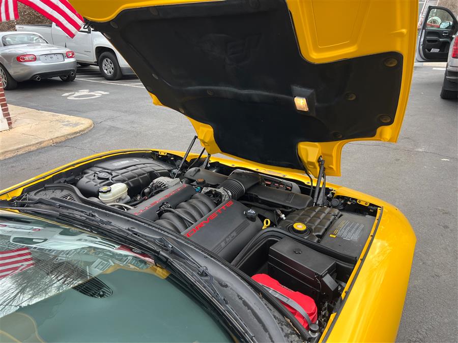 2003 Chevrolet Corvette photo