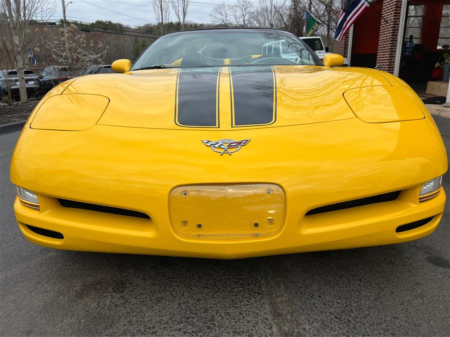 2003 Chevrolet Corvette photo