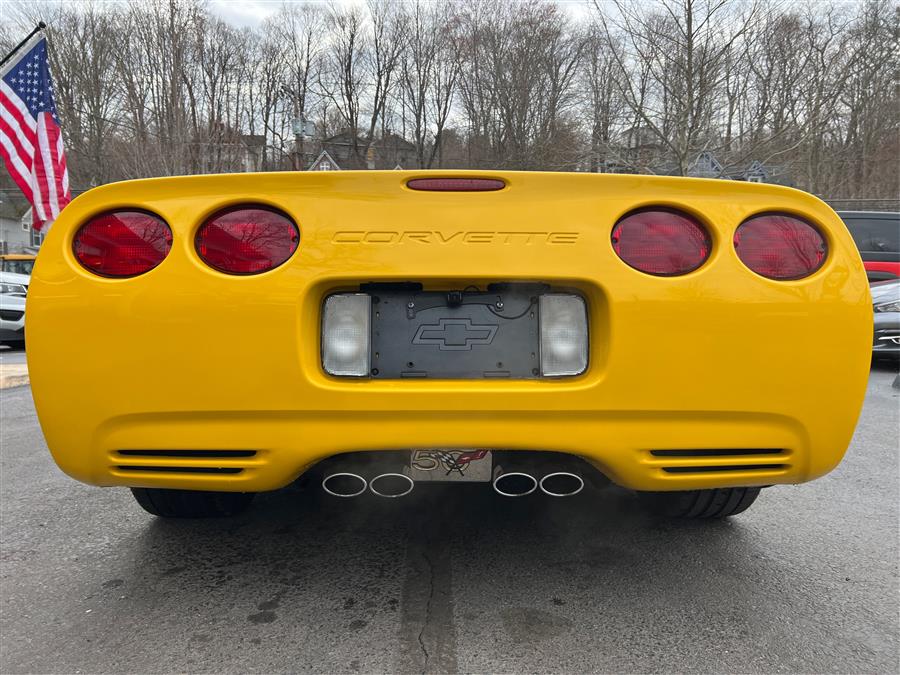 2003 Chevrolet Corvette photo