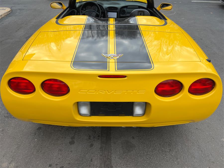 2003 Chevrolet Corvette photo