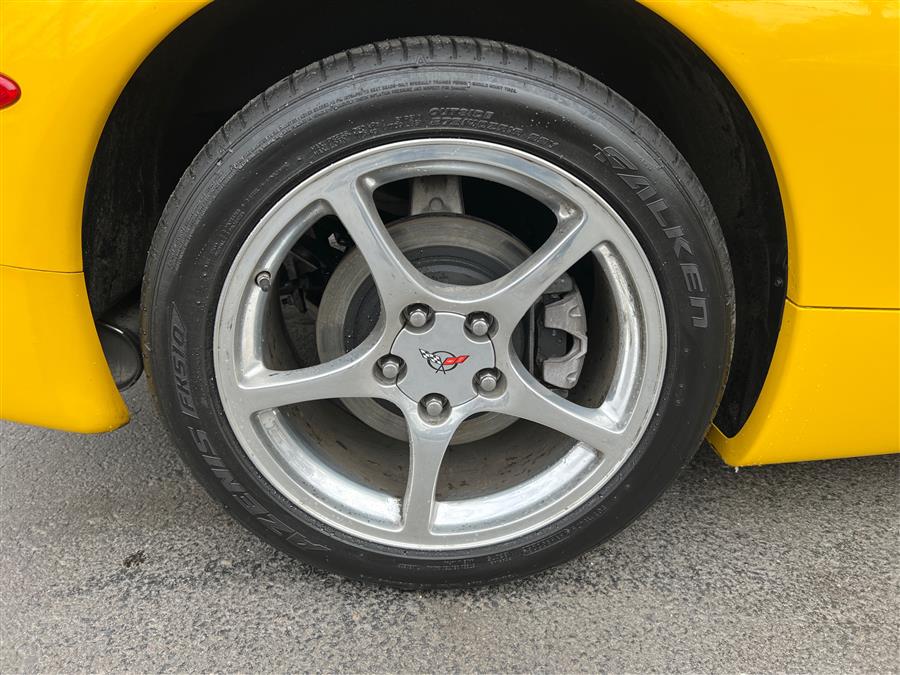 2003 Chevrolet Corvette photo