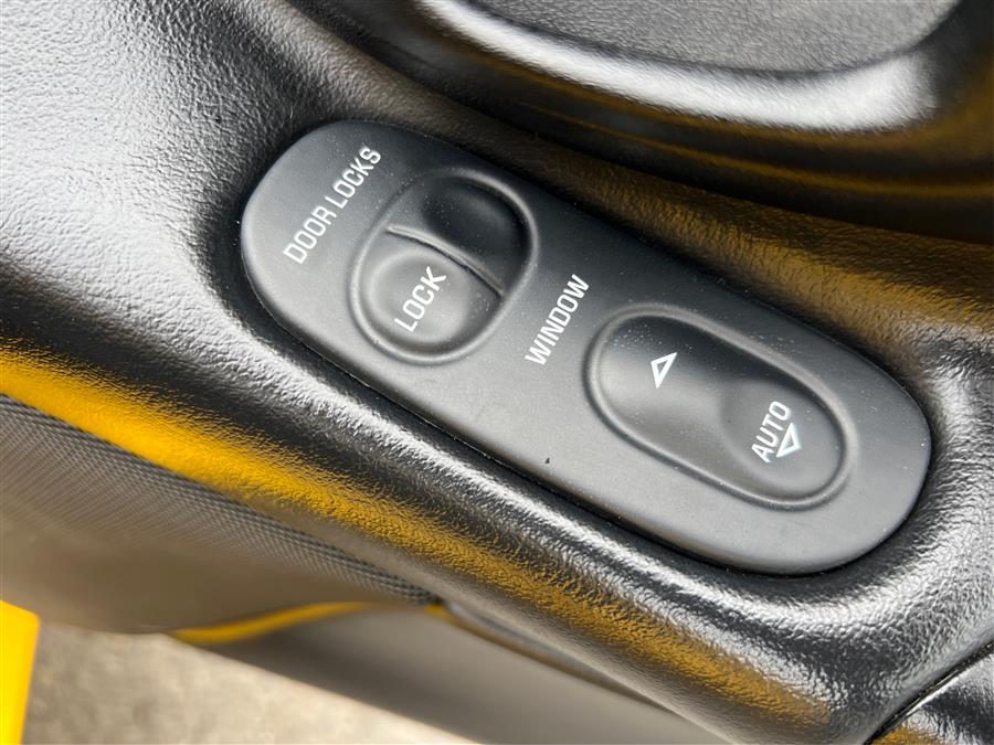 2003 Chevrolet Corvette photo