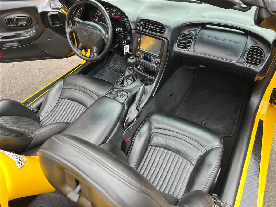 2003 Chevrolet Corvette photo