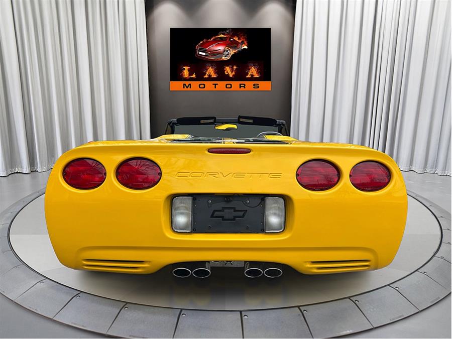 2003 Chevrolet Corvette photo