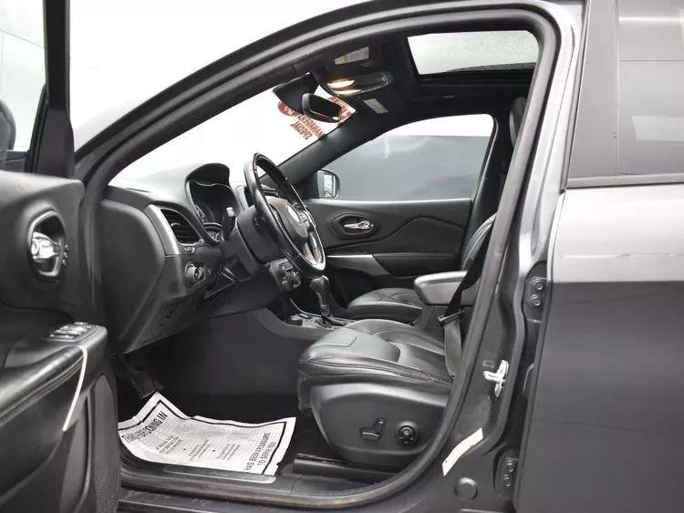 2020 Jeep Cherokee High Altitude Sport Utility 4D photo