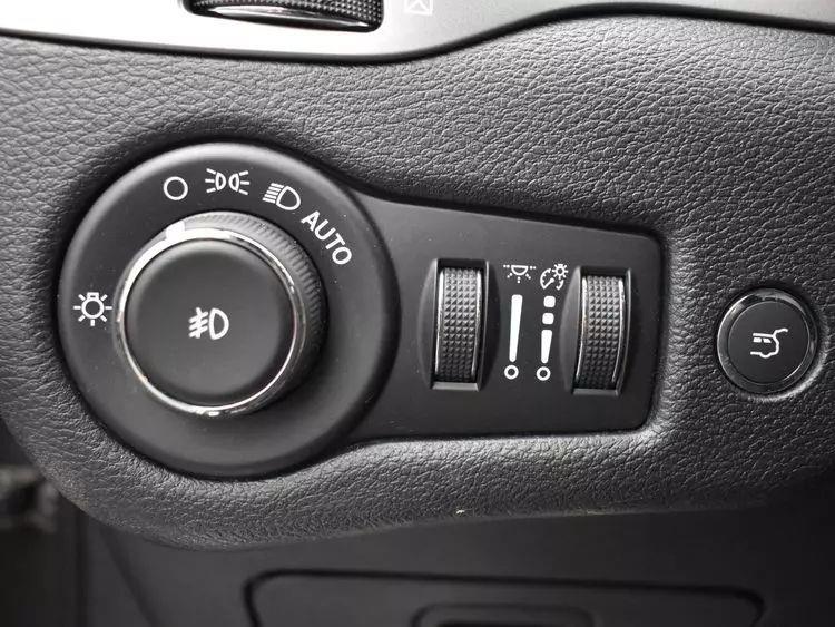 2020 Jeep Cherokee High Altitude Sport Utility 4D photo