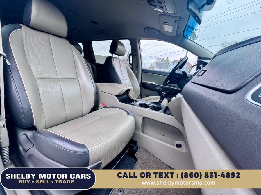 2016 Kia Sedona 4dr Wgn LX photo