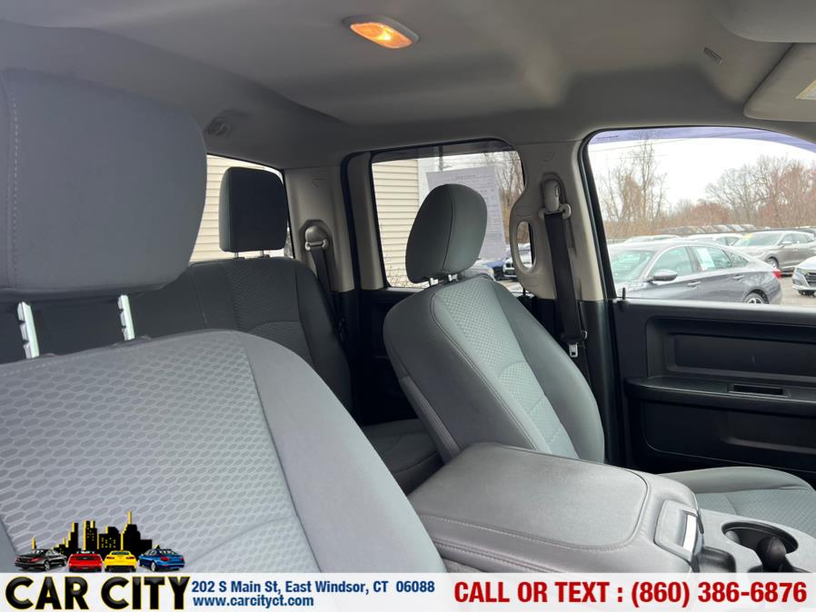 2018 RAM 1500 Express 4x4 Quad Cab 6''4