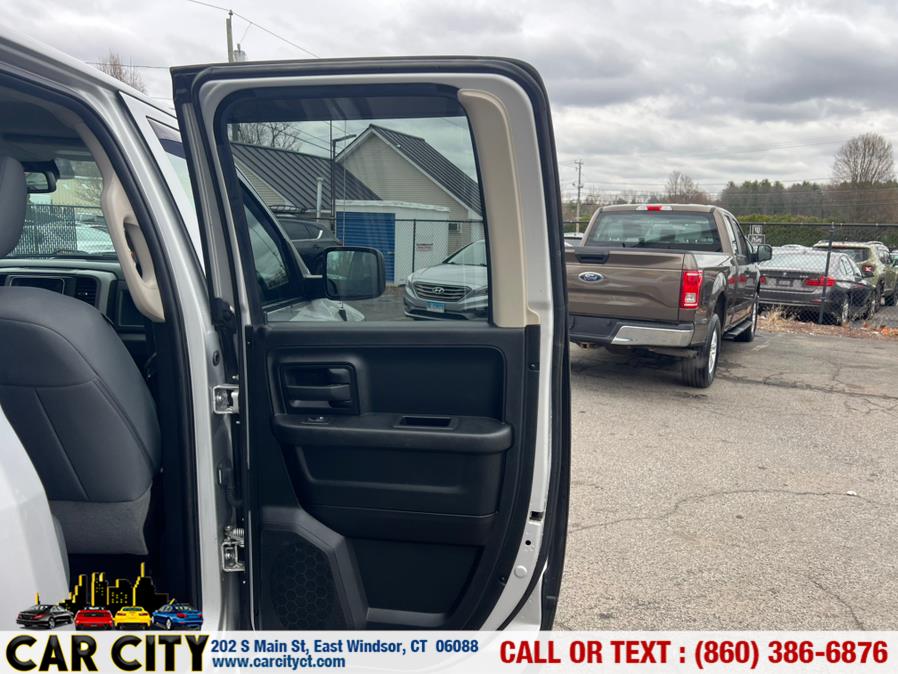 2018 RAM 1500 Express 4x4 Quad Cab 6''4