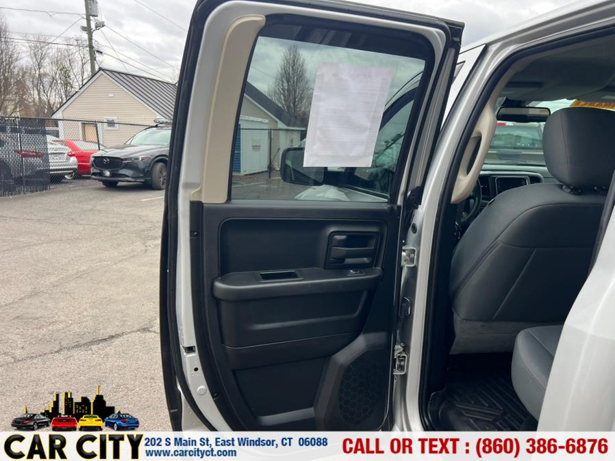 2018 RAM 1500 Express 4x4 Quad Cab 6''4