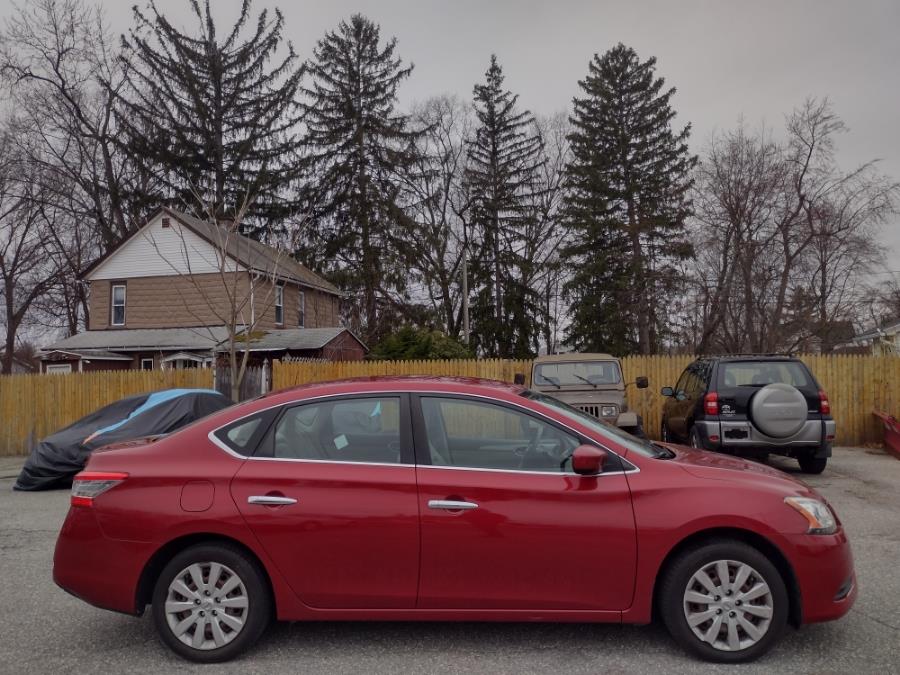 2014 Nissan Sentra S photo