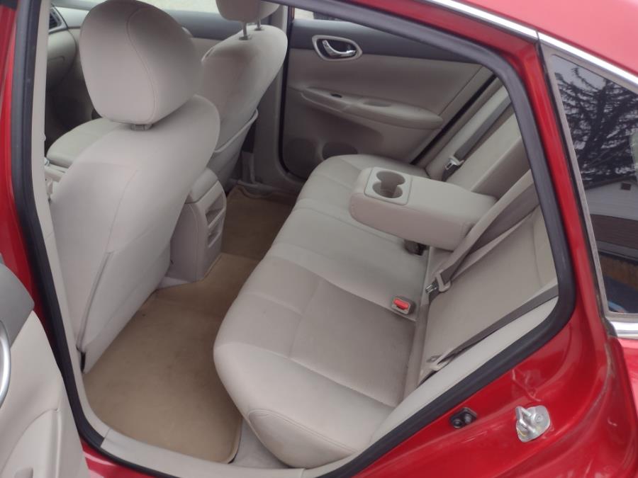 2014 Nissan Sentra S photo