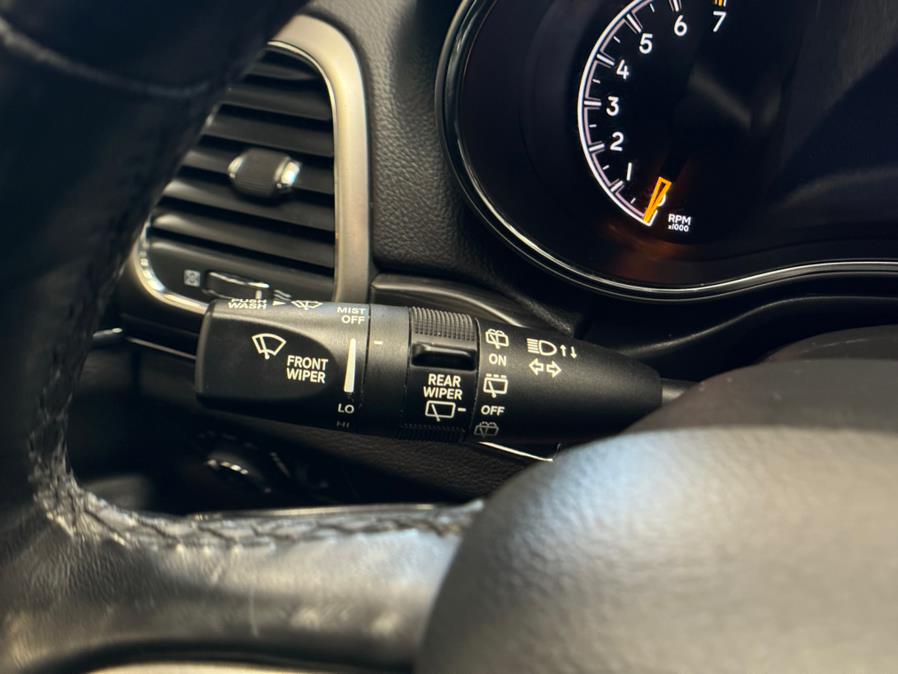 2019 Jeep Grand Cherokee Limited 4x4 photo