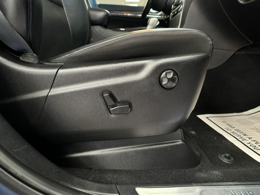 2019 Jeep Grand Cherokee Limited 4x4 photo