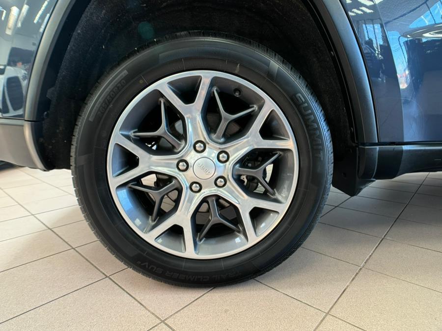2019 Jeep Grand Cherokee Limited 4x4 photo