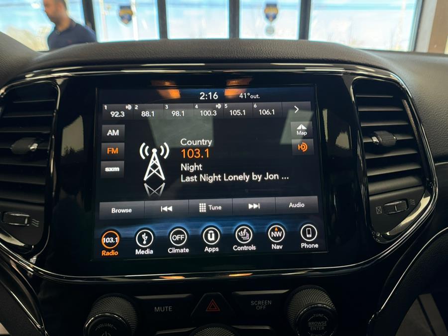2019 Jeep Grand Cherokee Limited 4x4 photo