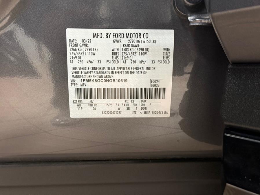 2022 Ford Explorer ST 4WD photo