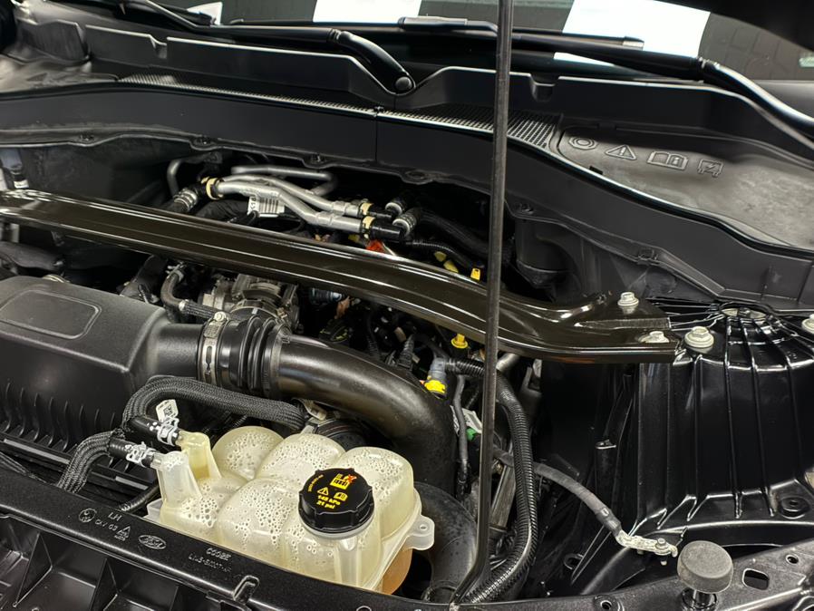 2022 Ford Explorer ST 4WD photo