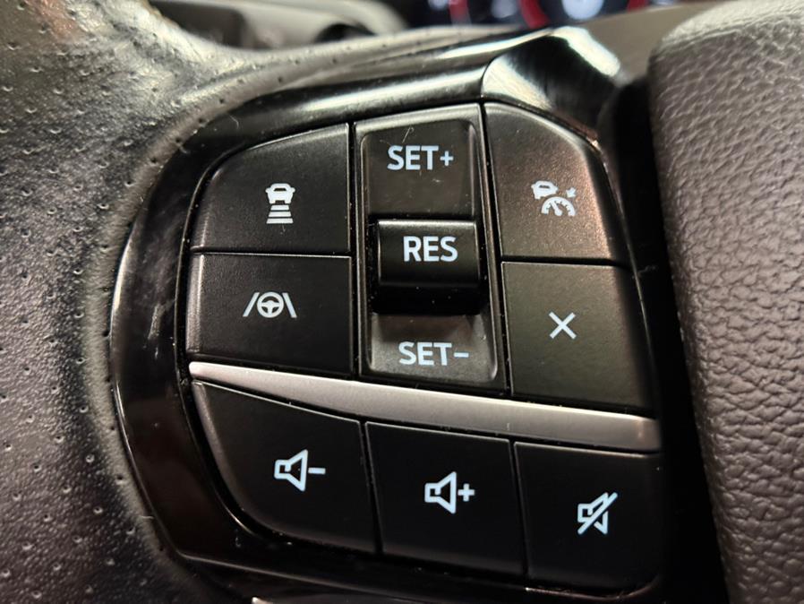 2022 Ford Explorer ST 4WD photo