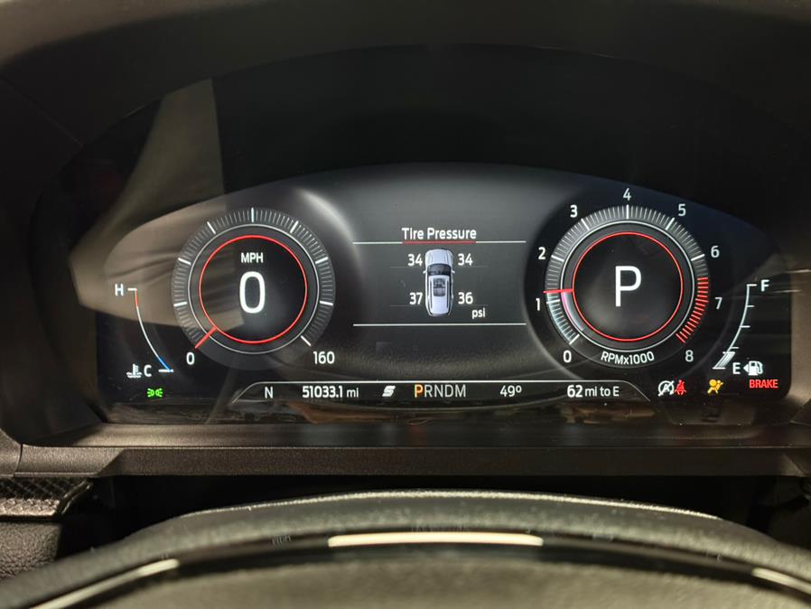 2022 Ford Explorer ST 4WD photo