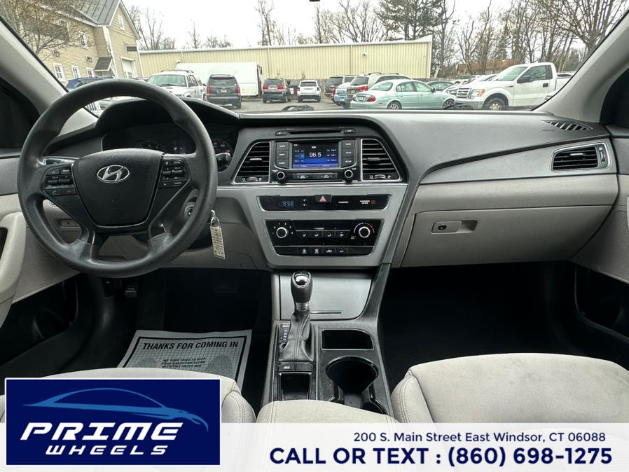 2015 Hyundai Sonata SE photo
