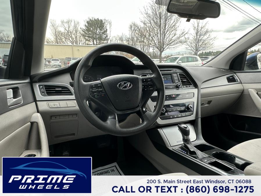2015 Hyundai Sonata SE photo