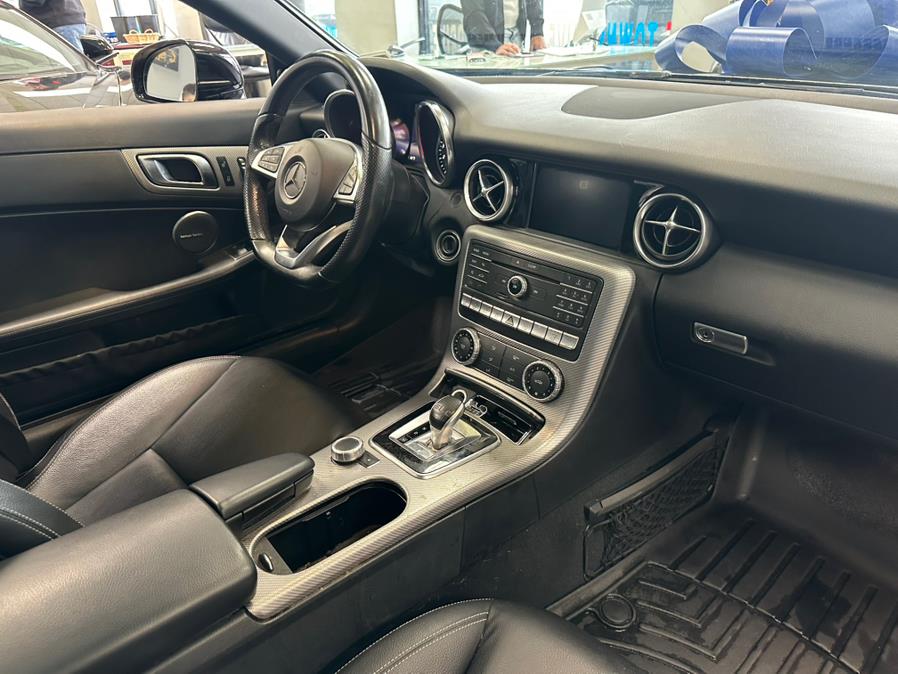 2017 Mercedes-Benz SLC SLC 300 Roadster photo