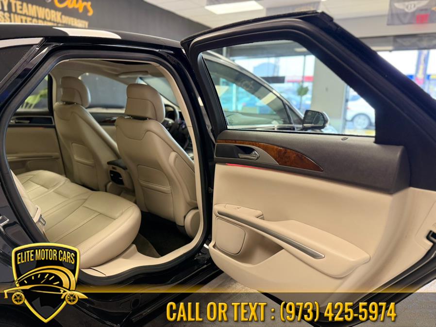 2016 Lincoln MKZ 4dr Sdn AWD photo