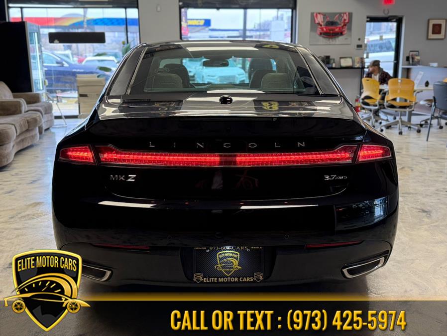 2016 Lincoln MKZ 4dr Sdn AWD photo