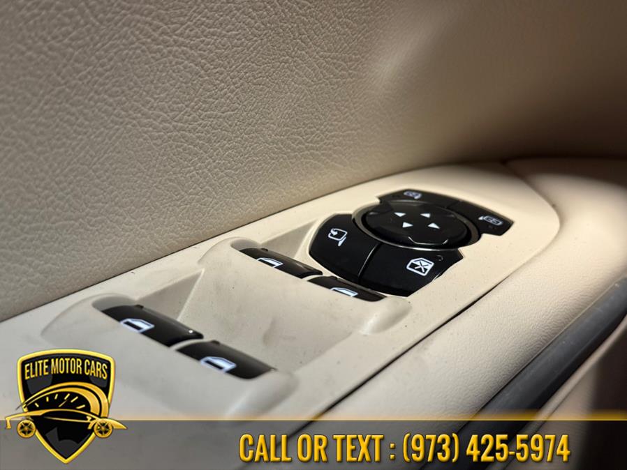 2016 Lincoln MKZ 4dr Sdn AWD photo