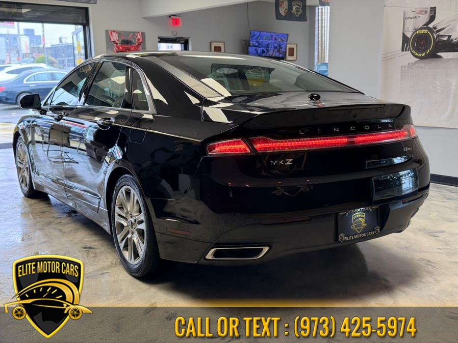 2016 Lincoln MKZ 4dr Sdn AWD photo