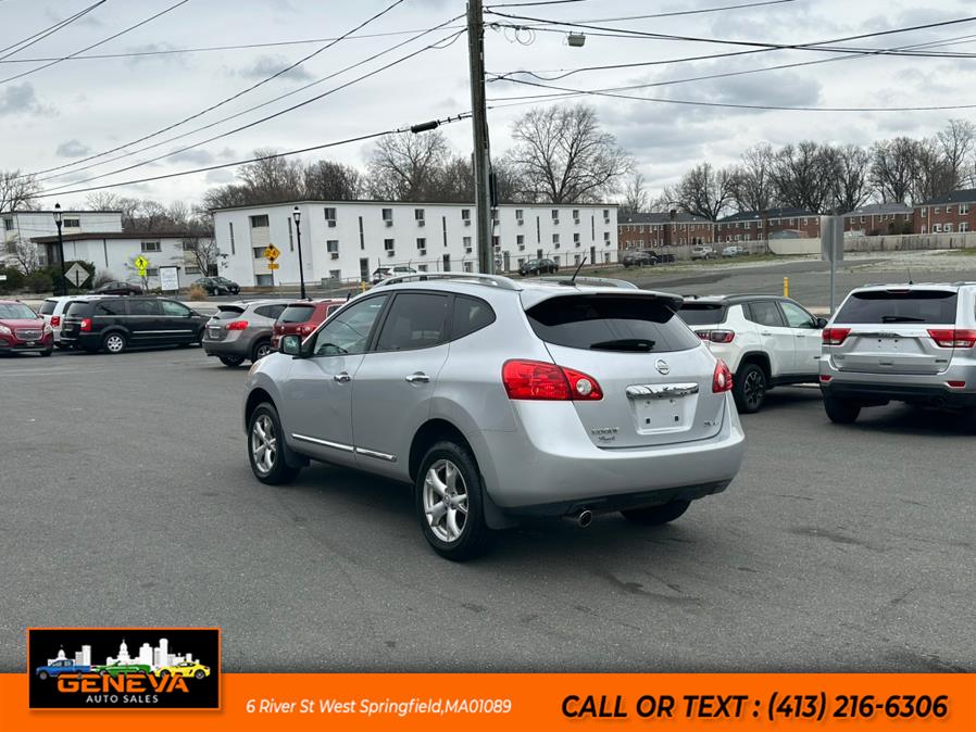 2011 Nissan Rogue S photo