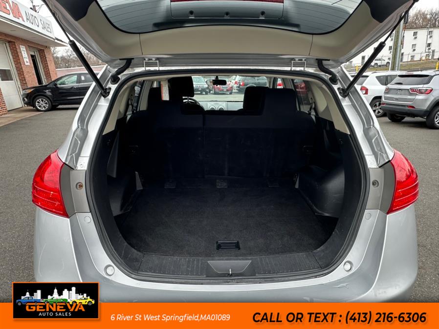 2011 Nissan Rogue S photo