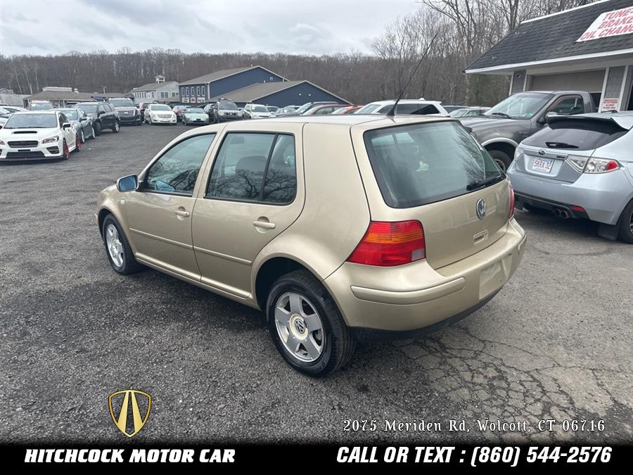 2002 Volkswagen Golf GLS photo