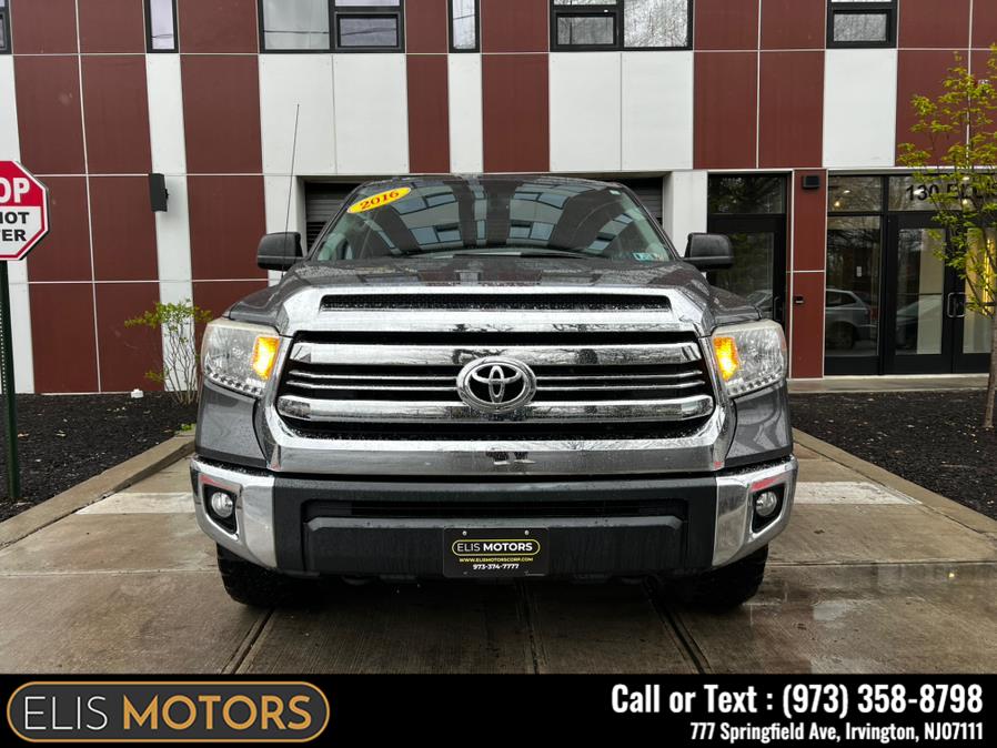 2016 Toyota Tundra 4WD Truck Double Cab 5.7L V8 6-Spd AT SR photo