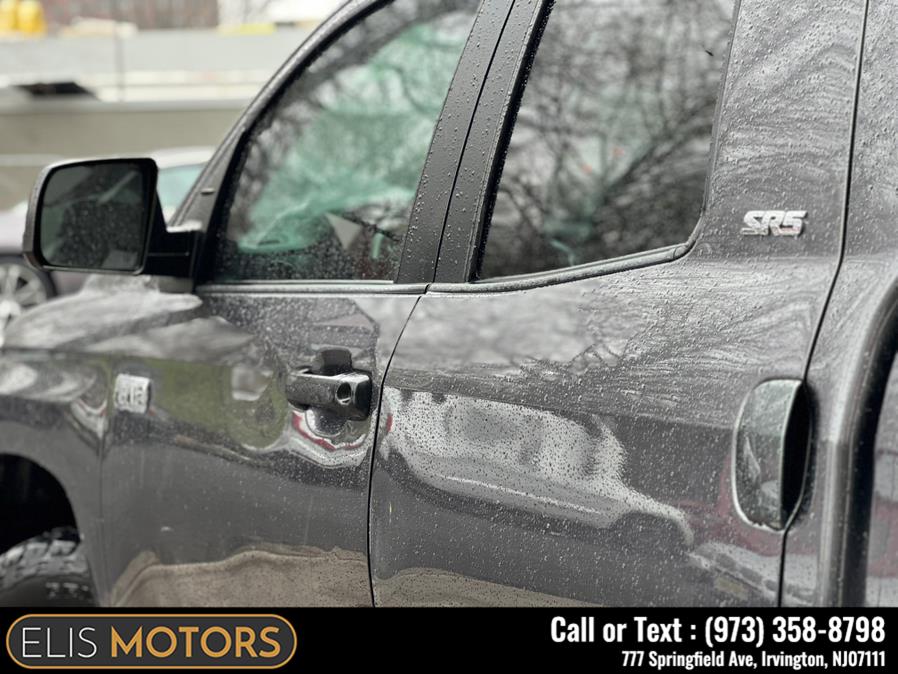 2016 Toyota Tundra 4WD Truck Double Cab 5.7L V8 6-Spd AT SR photo