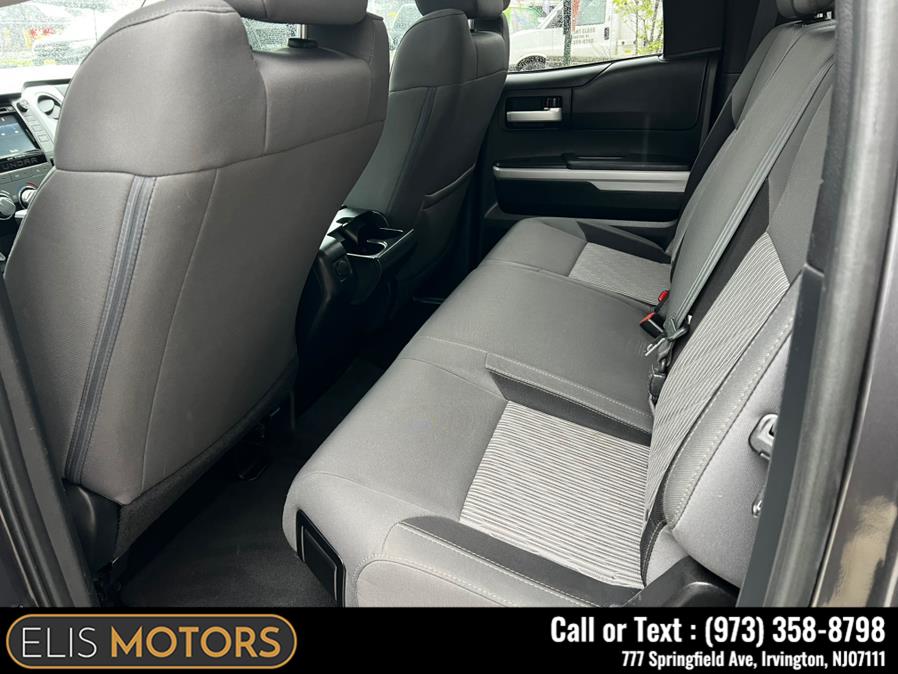 2016 Toyota Tundra 4WD Truck Double Cab 5.7L V8 6-Spd AT SR photo